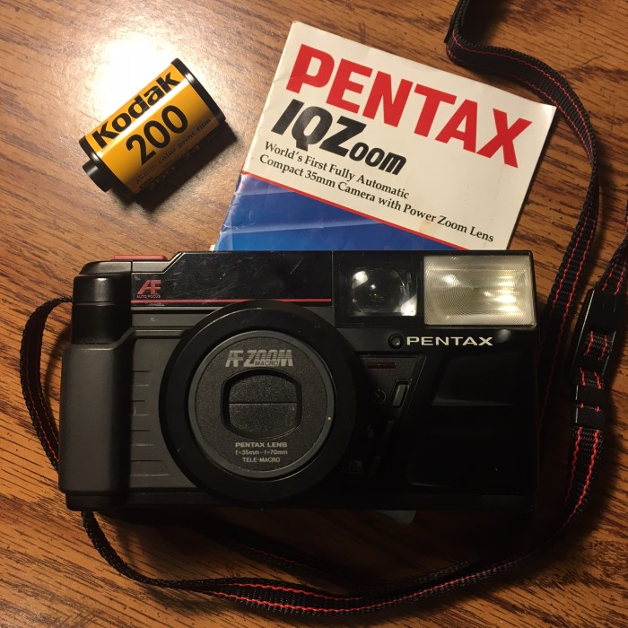 Pentax IQZoom